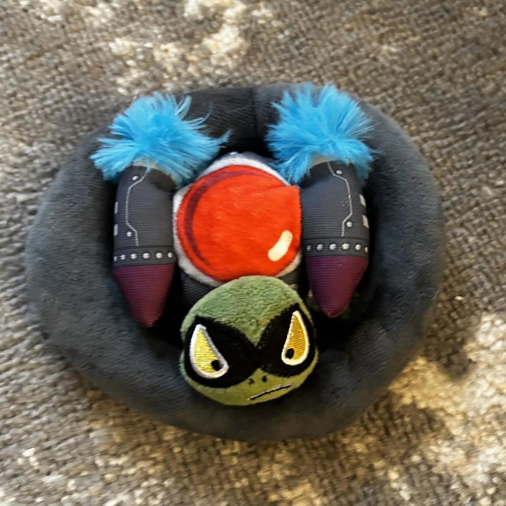 Bark Box Space Ship Alien Squeak